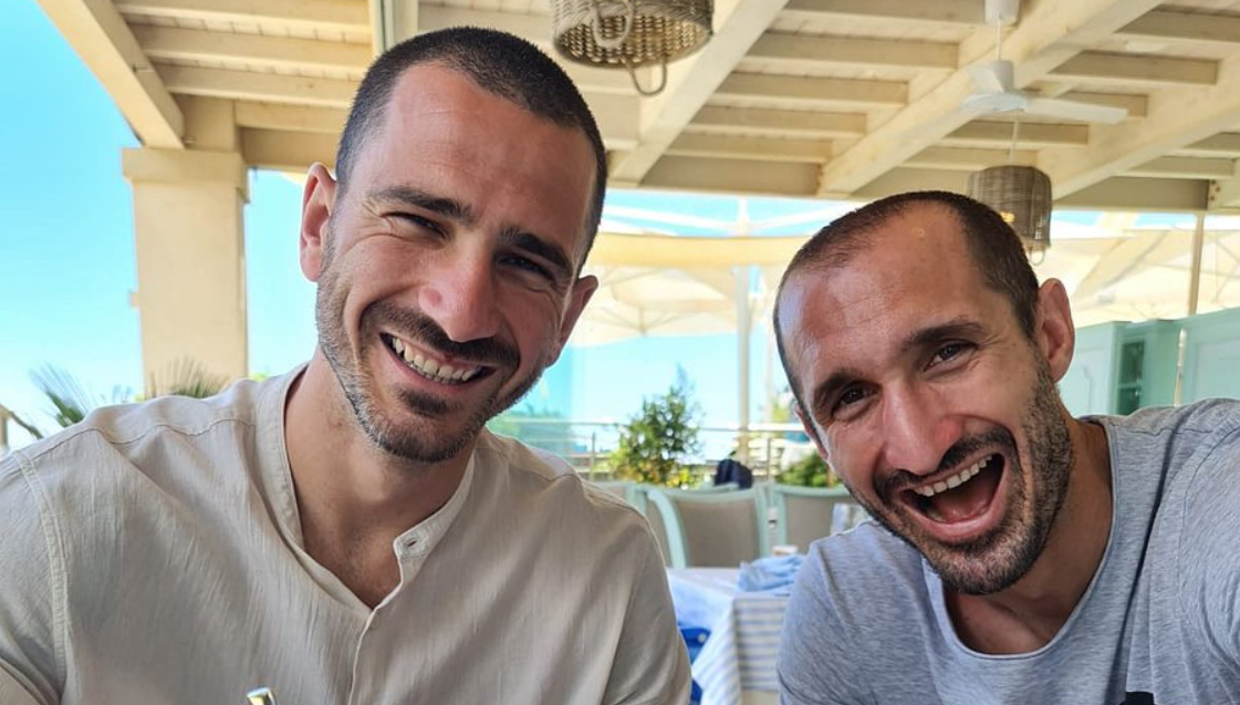 Italienii se țin de glume! Cum i-a luat peste picior Leonardo Bonucci pe fanii englezi în ultima postare de pe internet