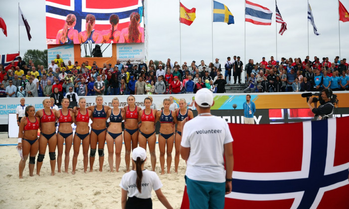 Beach handball. 2018 Beach Handball World Championships. Finals