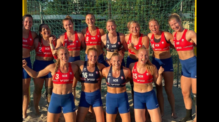 Naționala feminină a Norvegiei de handbal pe plajă / Foto Profimedia