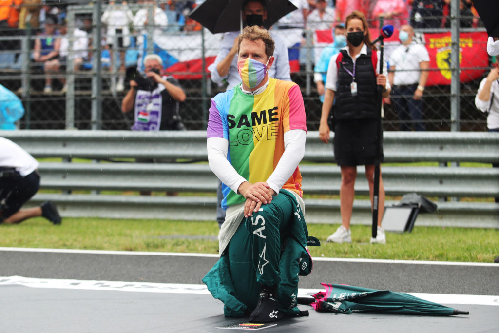 Hamilton și Vettel, protest la Hungaroring: ”Niște măsuri lașe / Este jenant ce se întâmplă într-o țară din Uniunea Europeană”