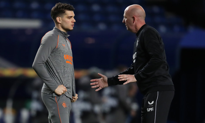 Ianis Hagi, alături de Gary McAllister / Foto: Getty Images