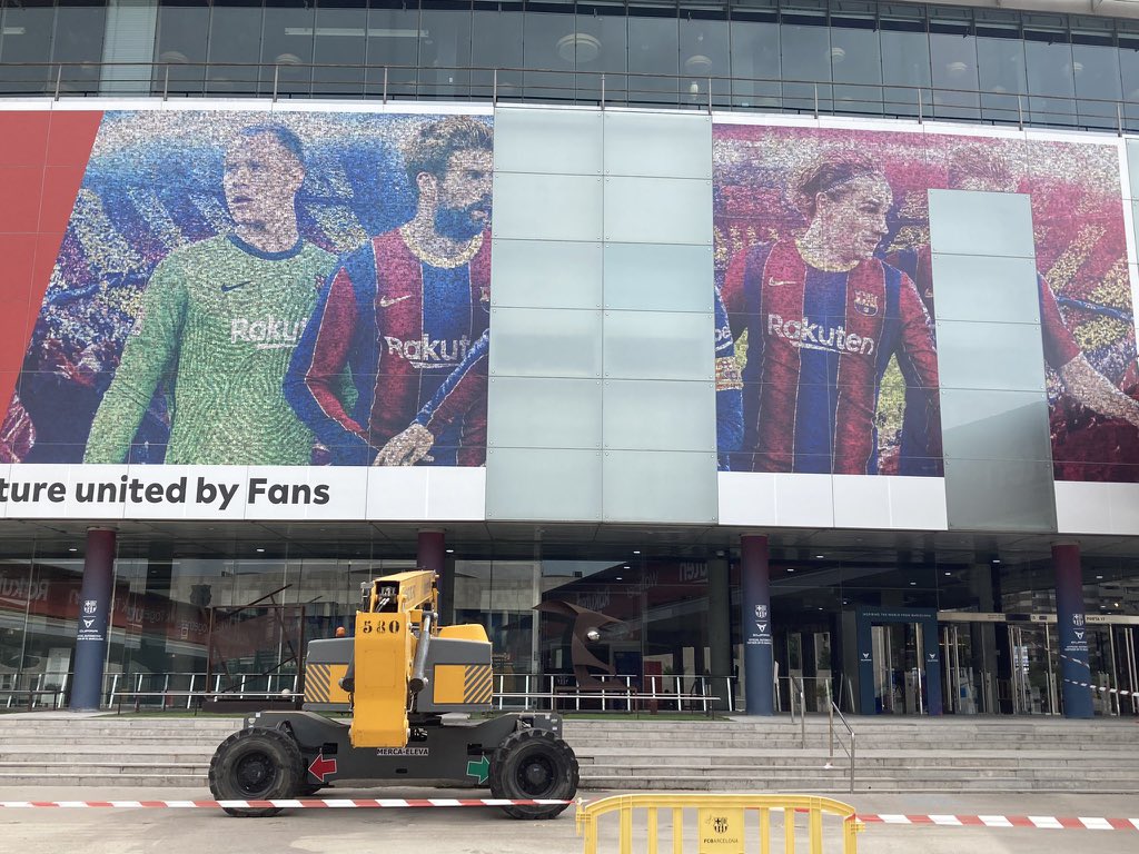 Imaginea lui Leo Messi, eliminată de pe stadionul Camp Nou! O nouă dovadă că despărțirea e clară