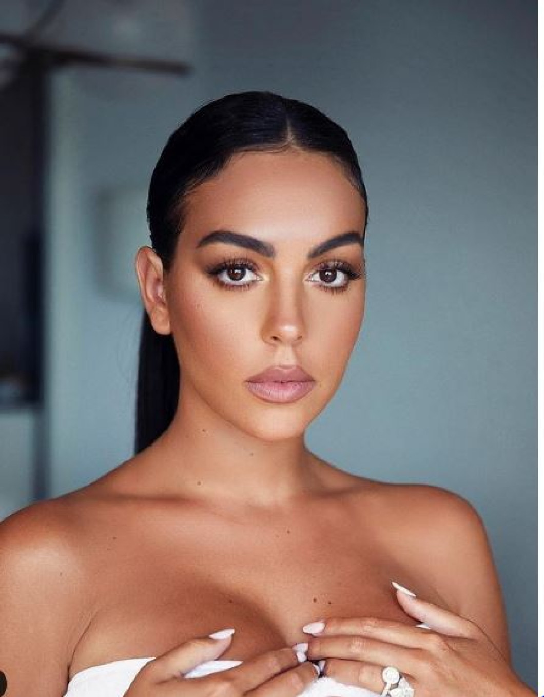 georgina4