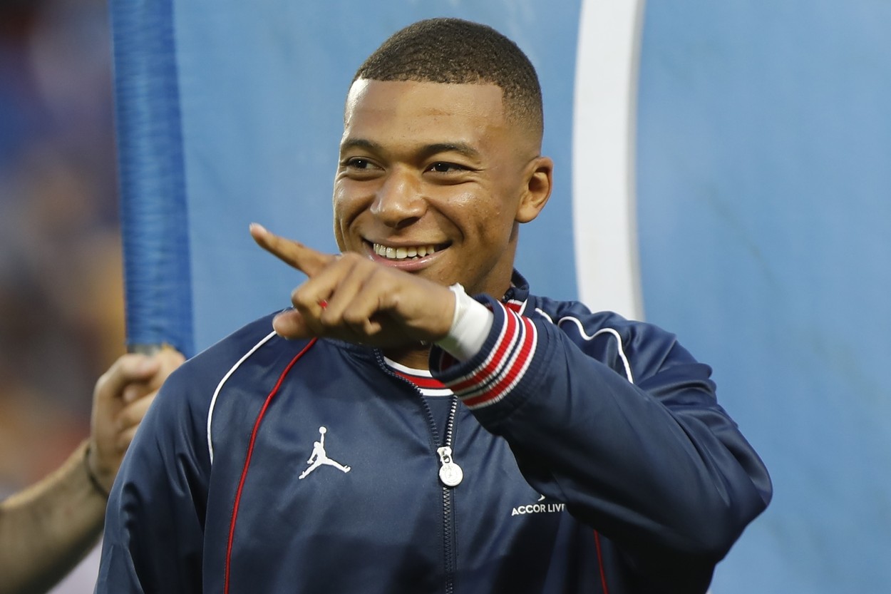 Fotbaliștii lui Real Madrid nu se mai sfiesc! Titularul care i-a cerut public lui Kylian Mbappe să vină pe Santiago Bernabeu