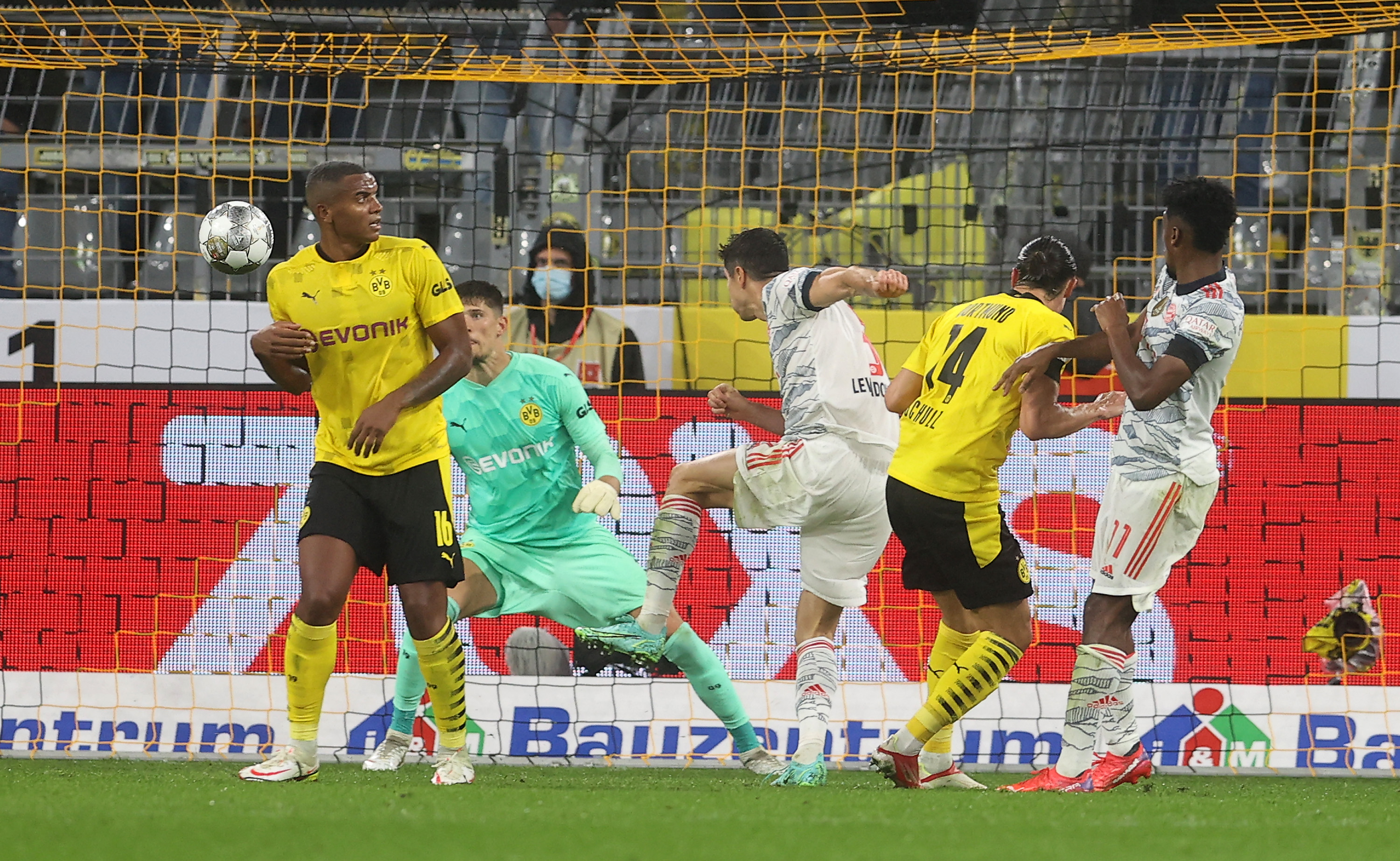 Supercupa Germaniei: Dortmund - Bayern 1-2, la Digi Sport 1. Spectacol total! Reus reduce diferența. Haaland, gol anulat