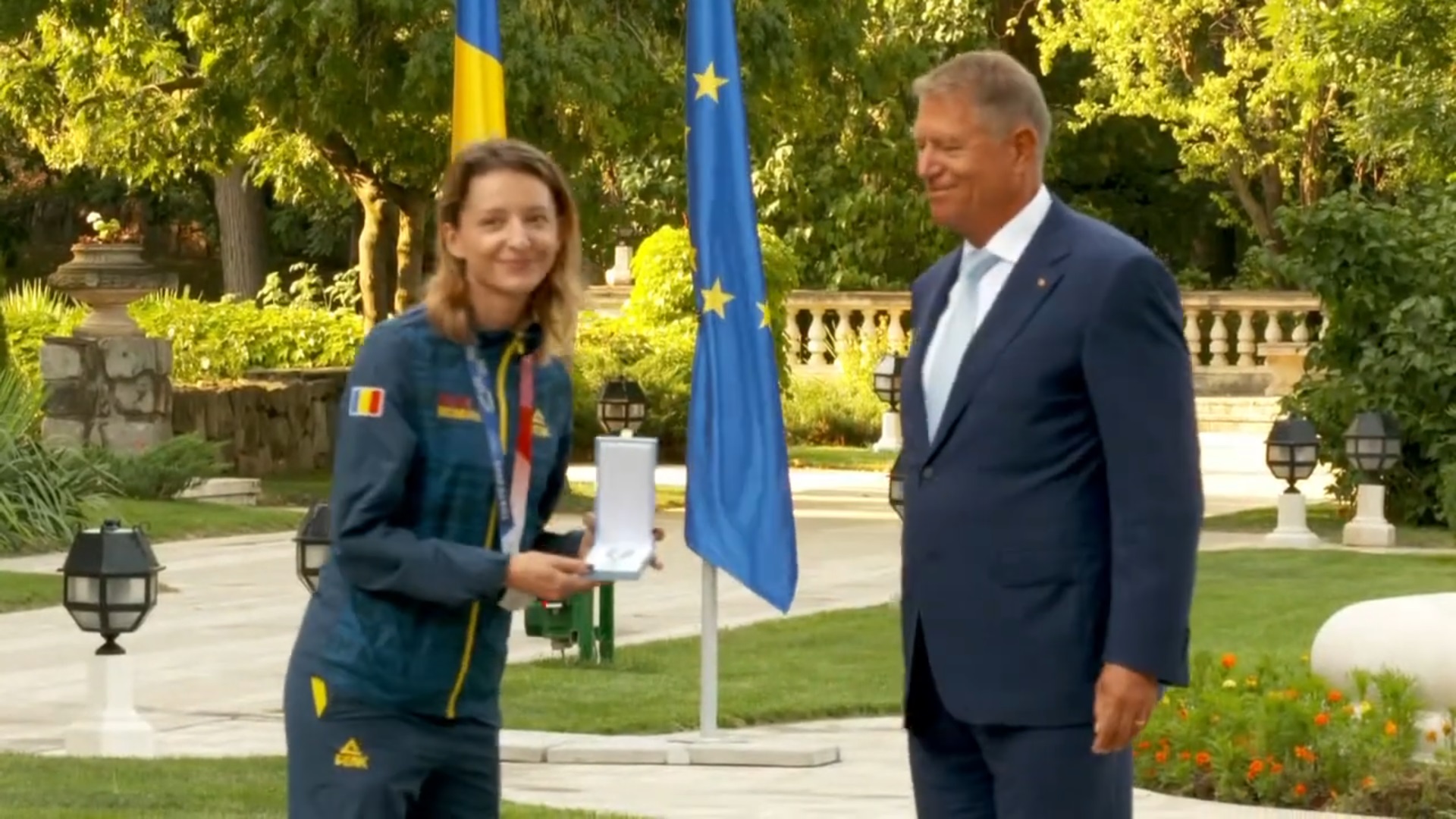 Klaus Iohannis i-a decorat pe sportivii români medaliați la Jocurile Olimpice: Este admirabil tot ceea ce ați făcut