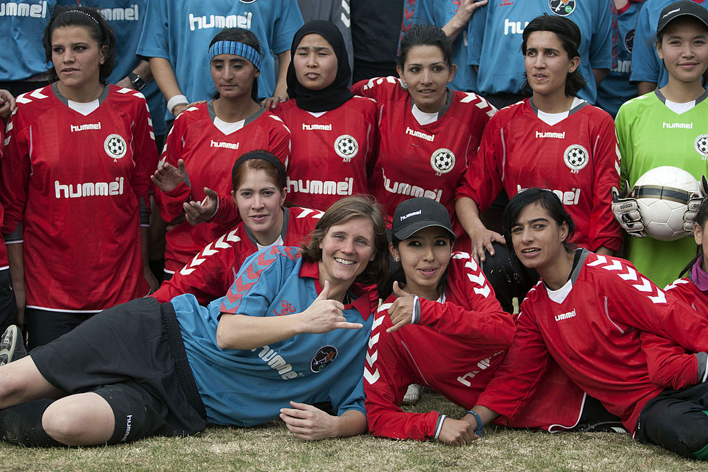 Apel la FIFA pentru a ajuta fotbalistele din Afganistan: ”Se tem, talibanii le pot omorî oricând!”