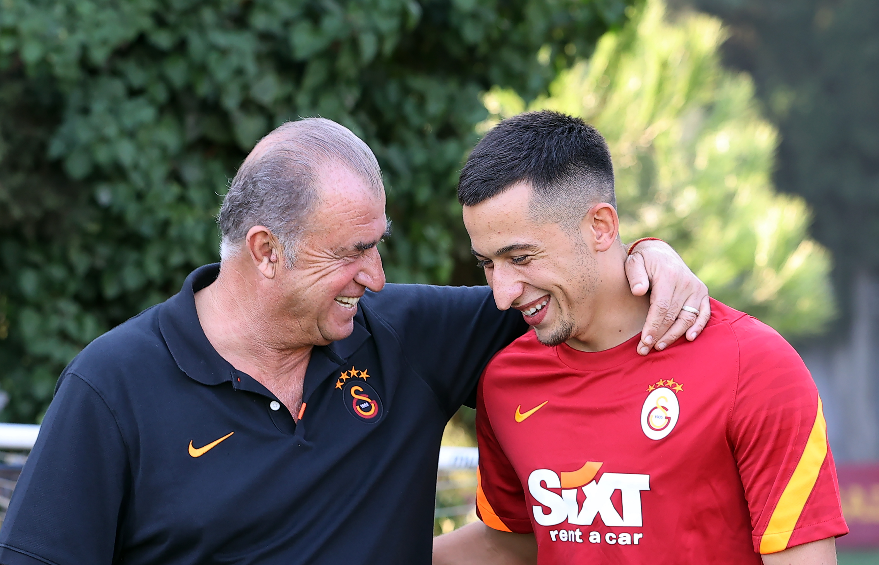 Românii sunt în capul listei la Galatasaray. Cei patru jucători vizați de gruparea “Cimbom”