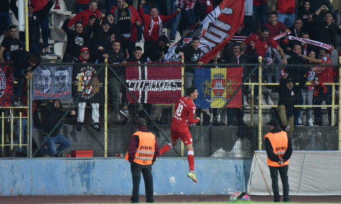 David Miculescu, după golul marcat în Gaz Metan Mediaș - UTA Arad / Foto: Sport Pictures