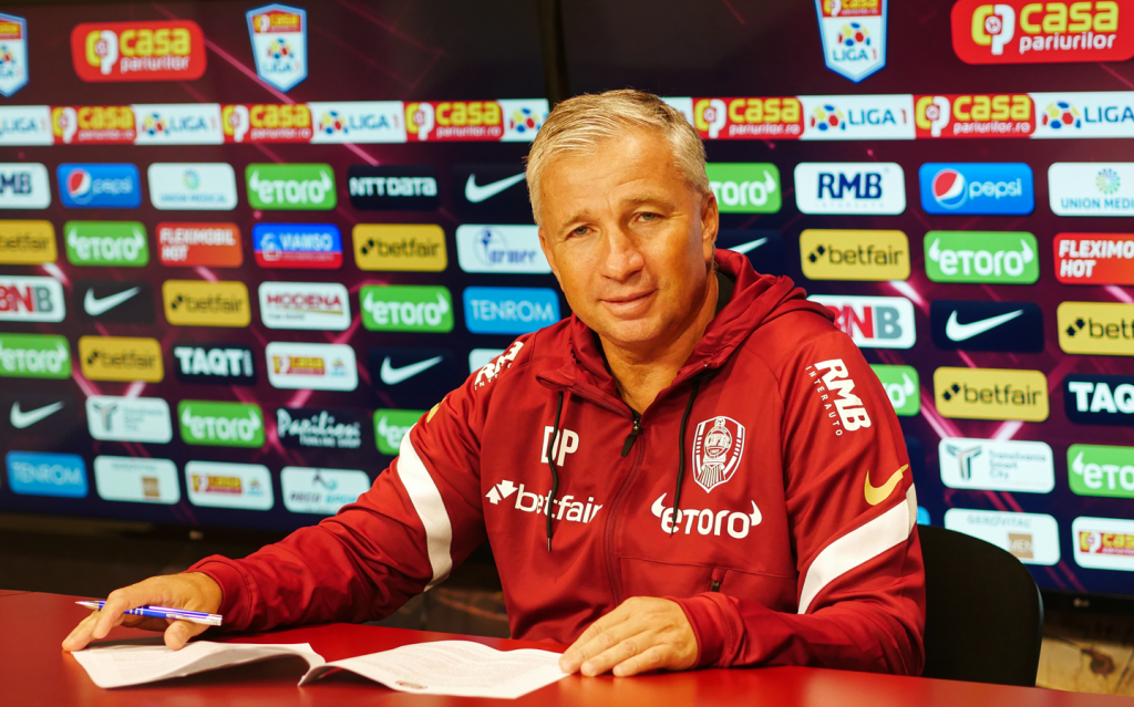 CFR Cluj a anunțat lotul cu care atacă grupele Conference League! Nume grele lăsate pe dinafară de Dan Petrescu