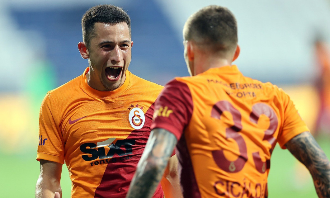 Cicâldău și Moruțan, titulari pentru Galatasaray în meciul cu Lokomotiv Moscova