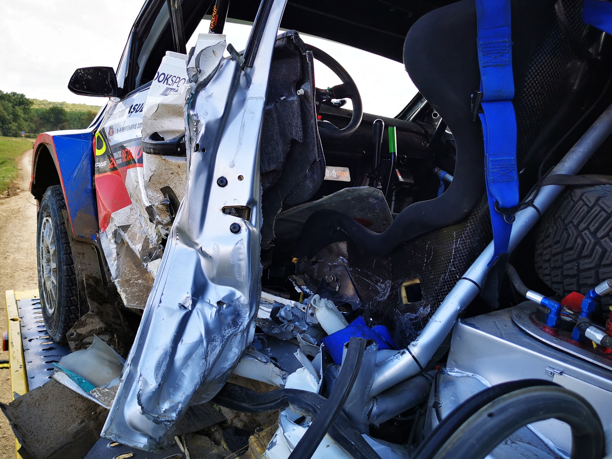 Accident grav la Raliul Iașiului: pilotul a intrat în comă! Cum arată automobilul după impact