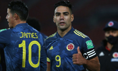 Chile v Colombia - South American Qualifiers for Qatar 2022