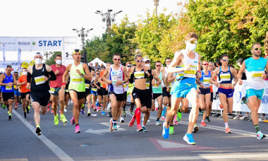 Semimaratonul Bucureştiului 2021 a fost câştigat de Ancuţa Bococel, respectiv Nicolae Soare / Foto: Facebook @bucharest21km