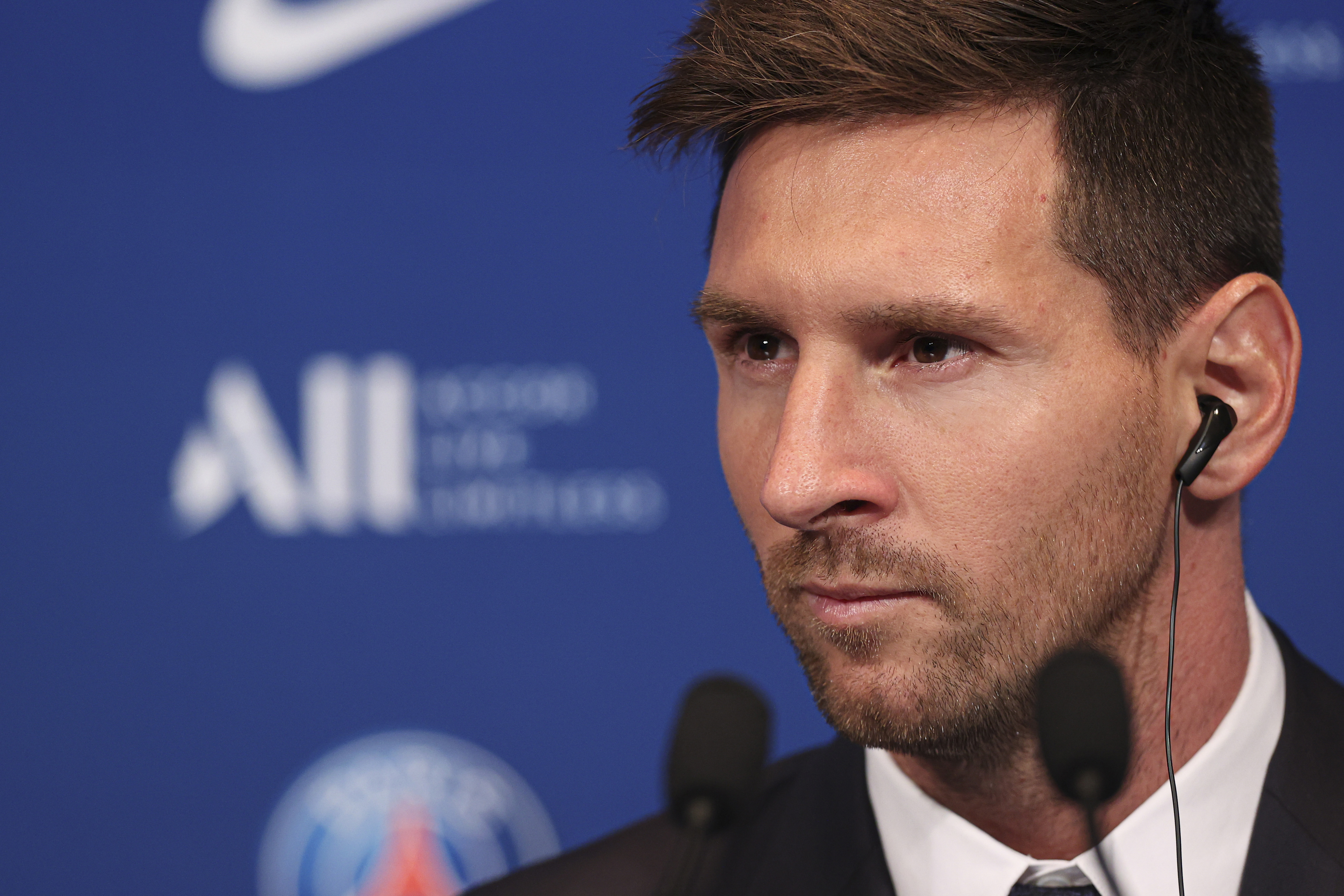 Lionel Messi activează deja una dintre clauzele stipulate în contractul cu PSG. Ce ar fi decis să facă argentinianul