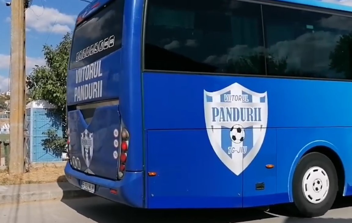 Jucătorii de la Viitorul Pandurii, lăsați la stadion după un rezultat de egalitate! Nu este pentru prima dată în acest sezon