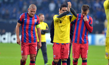 Alexandru Bourceanu, Nicolae Stanciu și Mihai Pintilii, după un meci FCSB - Schalke / Foto: Sport Pictures