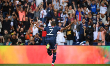Kylian Mbappe, după golul marcat în PSG - Clermont Foot / Foto: Profimedia