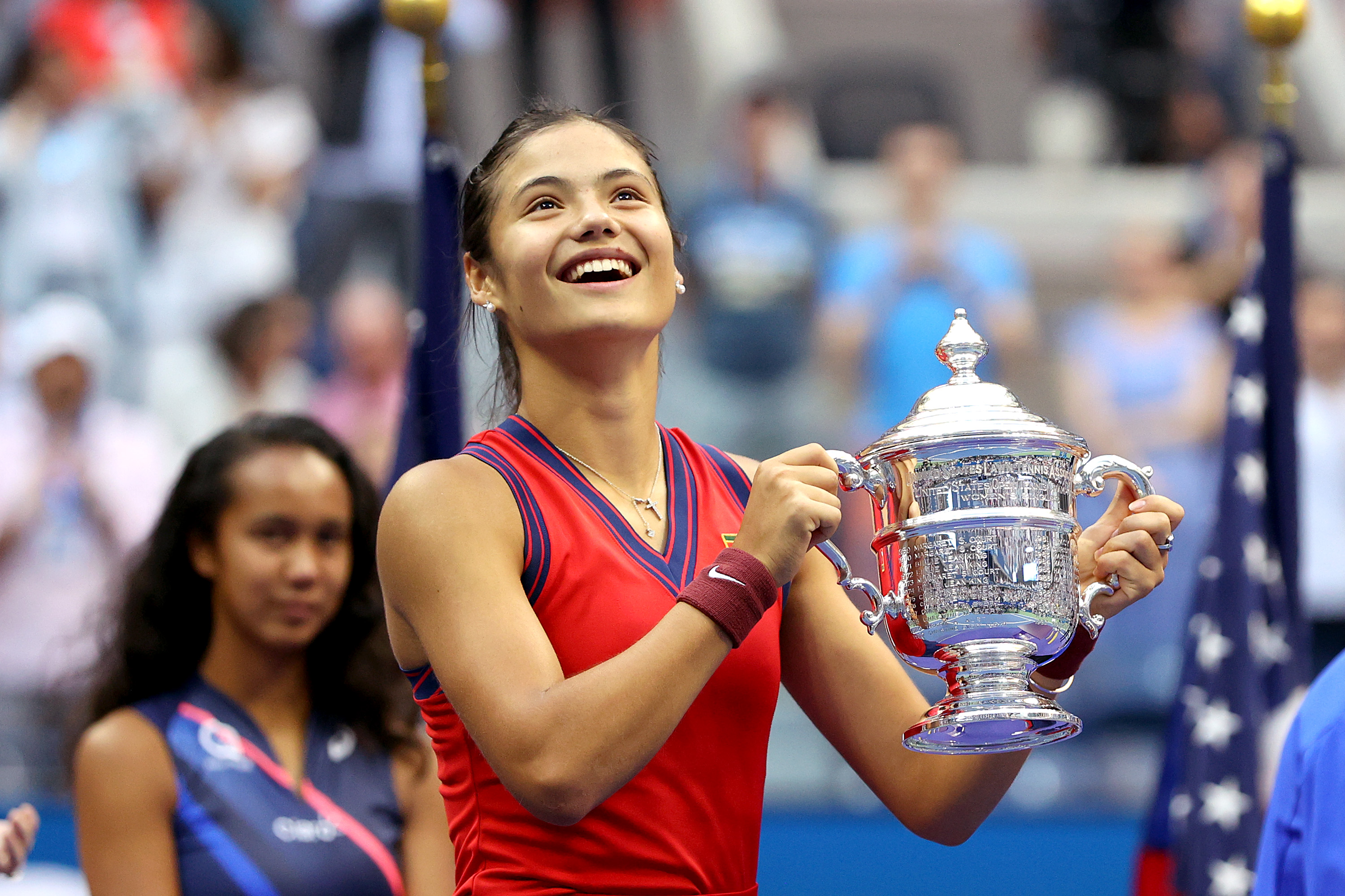 Emma Răducanu - Leylah Fernandez 6-4, 6-3. Sportiva cu origini românești a câștigat US Open venind din calificări, fără set cedat