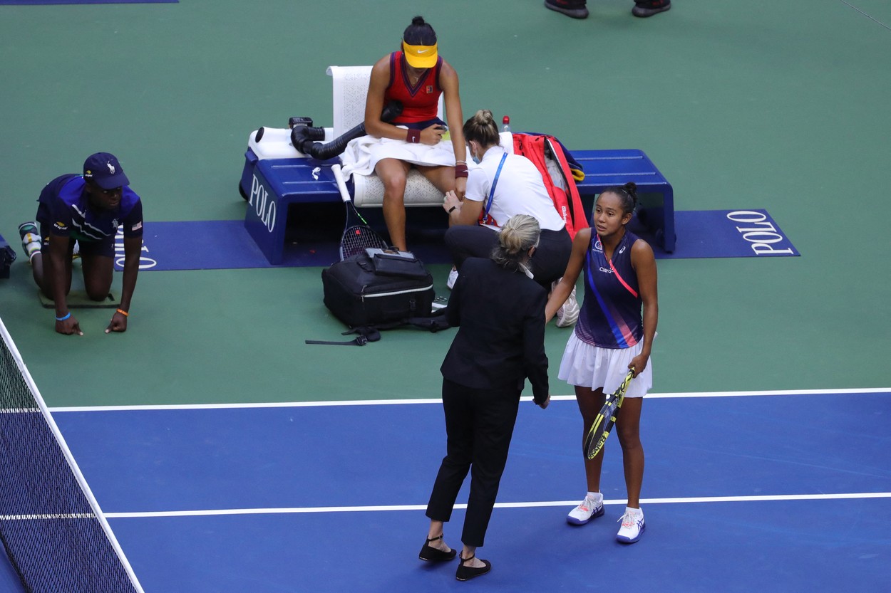 Leylah Fernandez a explicat cel mai tensionat moment al finalei US Open: Nu știam cât de serioasă a fost căzătura Emmei