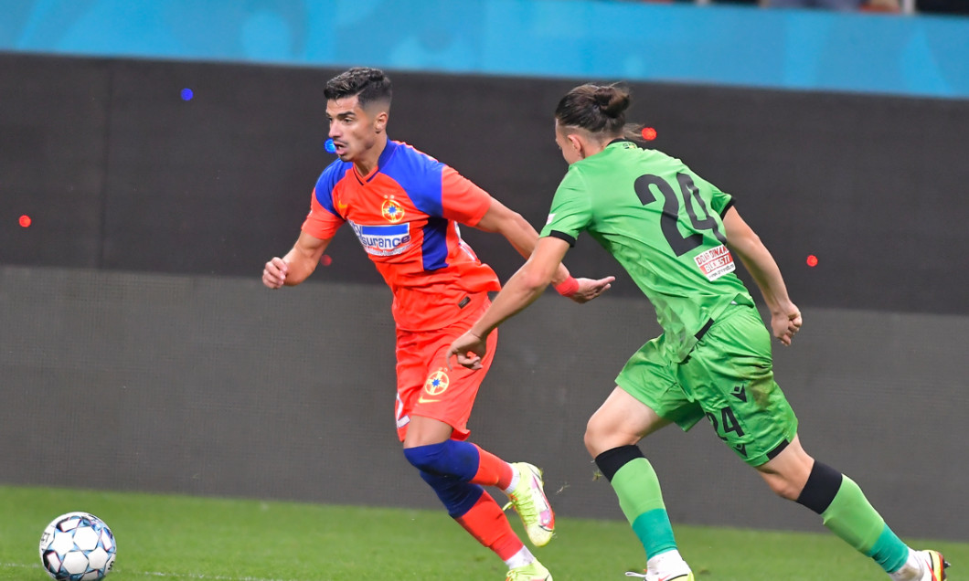 Valentin Gheorghe, în meciul FCSB - Dinamo / Foto: Sport Pictures