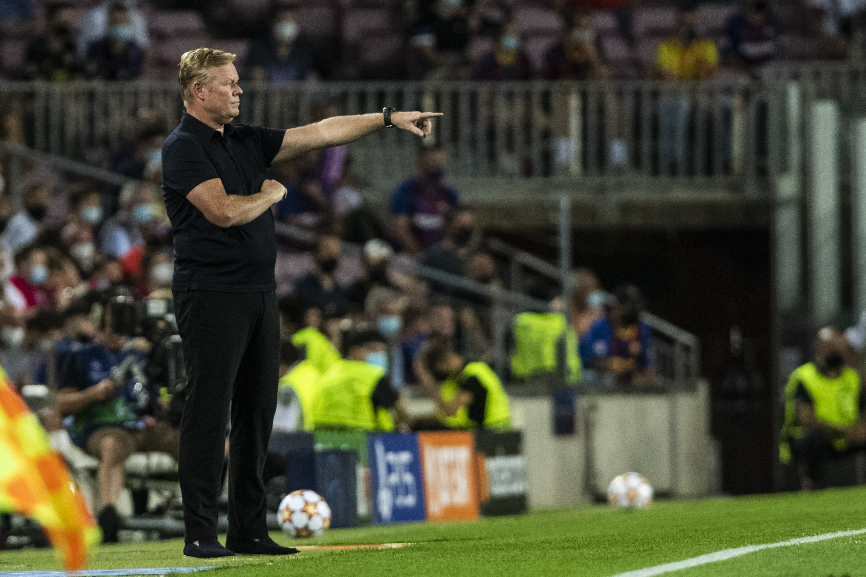 Ronald Koeman a găsit vinovații pentru perioada nefastă pe care o traversează FC Barcelona