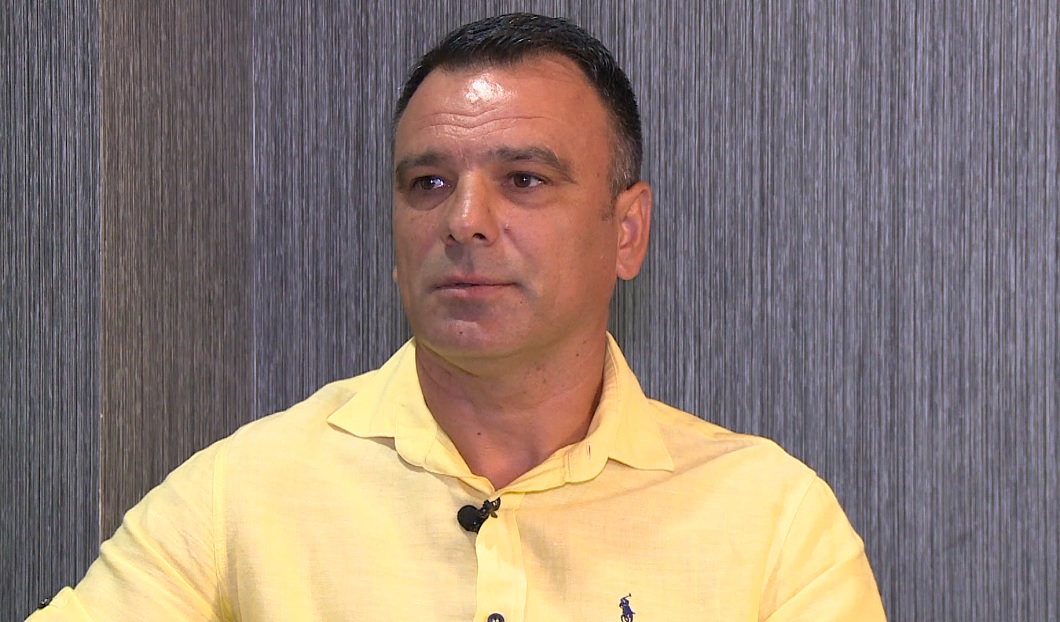 Imagine Stire Ce mai face Toni Petrea, la o lună și jumătate de când a plecat de la Universitatea Craiova: Am avut discuții | 2review.ro