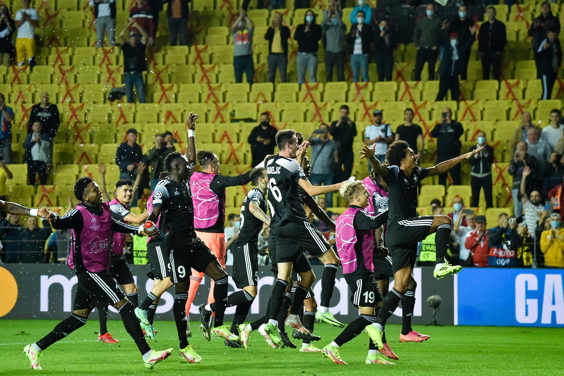 Cum au ironizat-o cei de la Sheriff Tiraspol pe Real Madrid după victoria istorică de pe Santiago Bernabeu