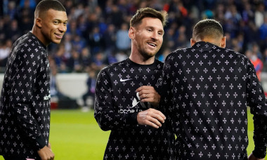 Lionel Messi, alături de Kylian Mbappe și Neymar, înaintea meciului cu Brugge / Foto: Profimedia