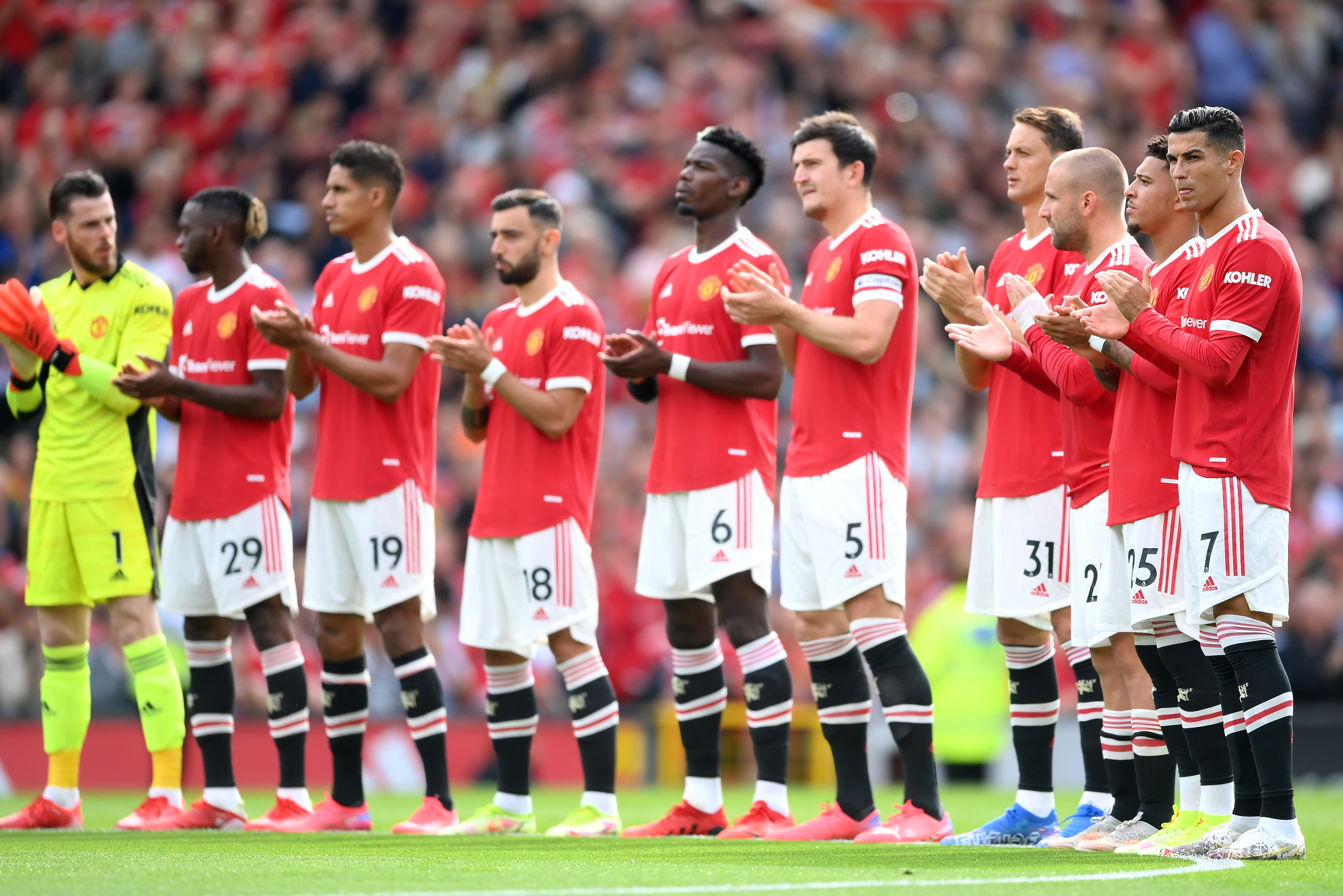 Manchester United pregătește curățenia generală! Cei 7 jucători sacrificați pentru a finanța transferul unui puști-minune