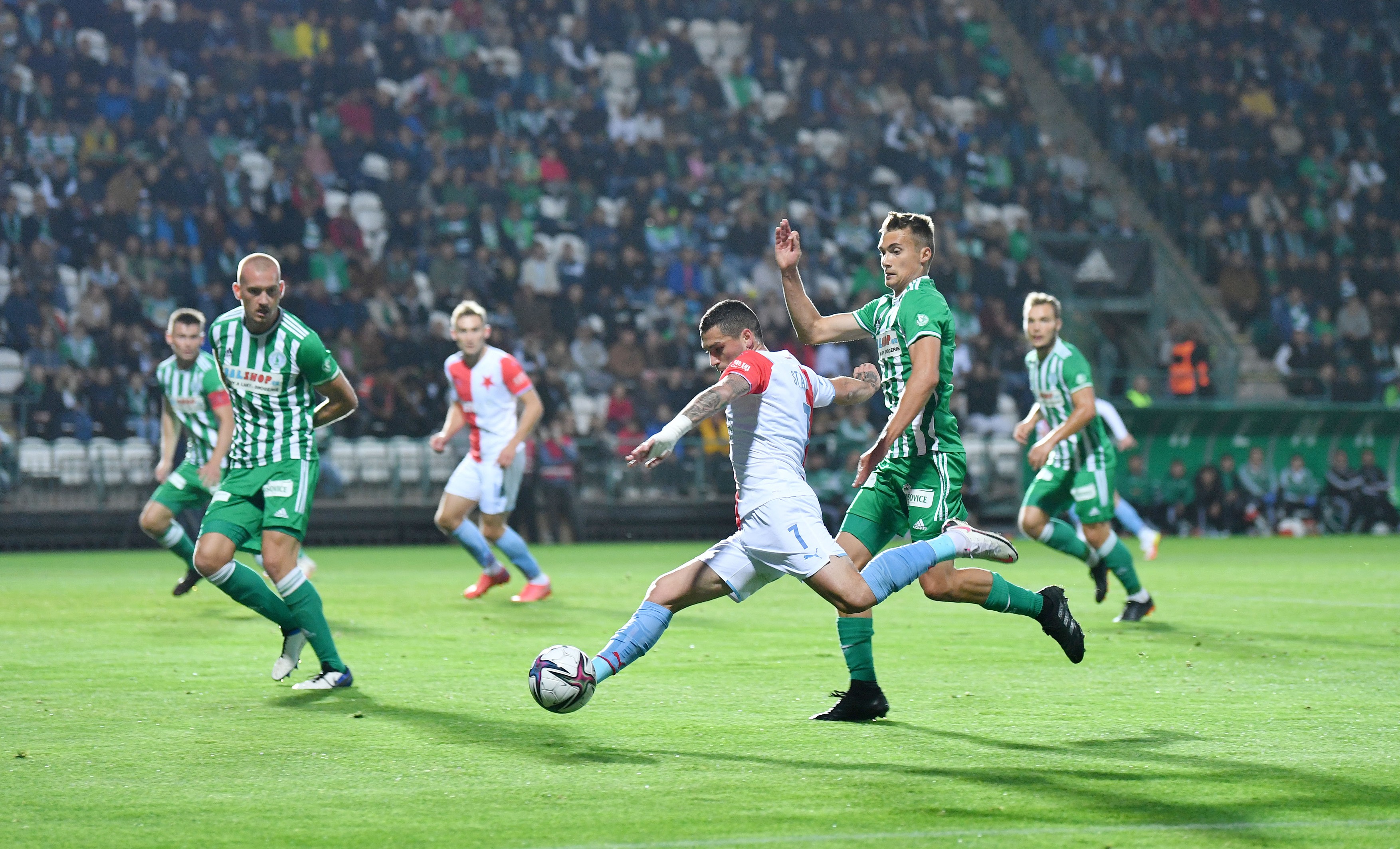 Stanciu, gol crucial pentru Slavia Praga! Românul a dat tonul revenirii