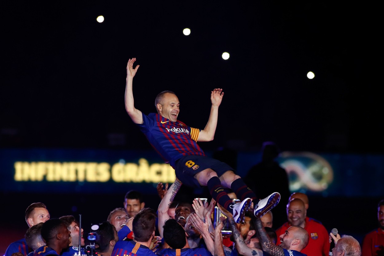 De ce spune Andres Iniesta că i-ar fi imposibil să revină la Barcelona