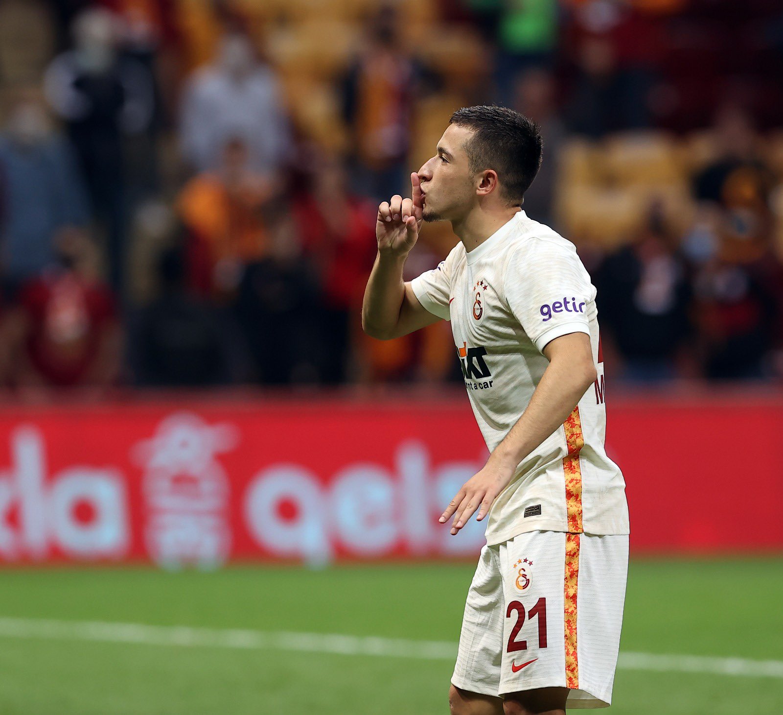 Olimpiu Moruțan, în fața transferului carierei! Turcii anunță unde ar putea ajunge ”leul” lui Galatasaray