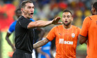 KYIV, UKRAINE - AUGUST 10: Referee Istvan Kovacs during the UEFA Champions League: Third Qualifying Round Leg Two match between Shakhtar Donetsk and KRC Genk at NSK Olimpiejsky on August 10, 2021 in Kyiv, Ukraine (Photo by Andrey Lukatsky/Orange Pictures)