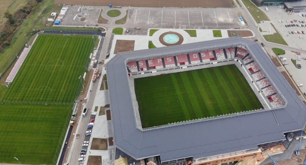 stadion sepsi 9