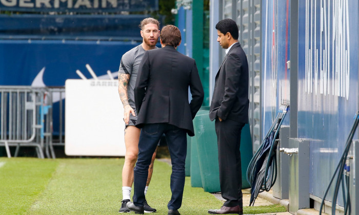 Sergio Ramos, alături de Leonardo și Nasser Al-Khelaifi / Foto: Profimedia