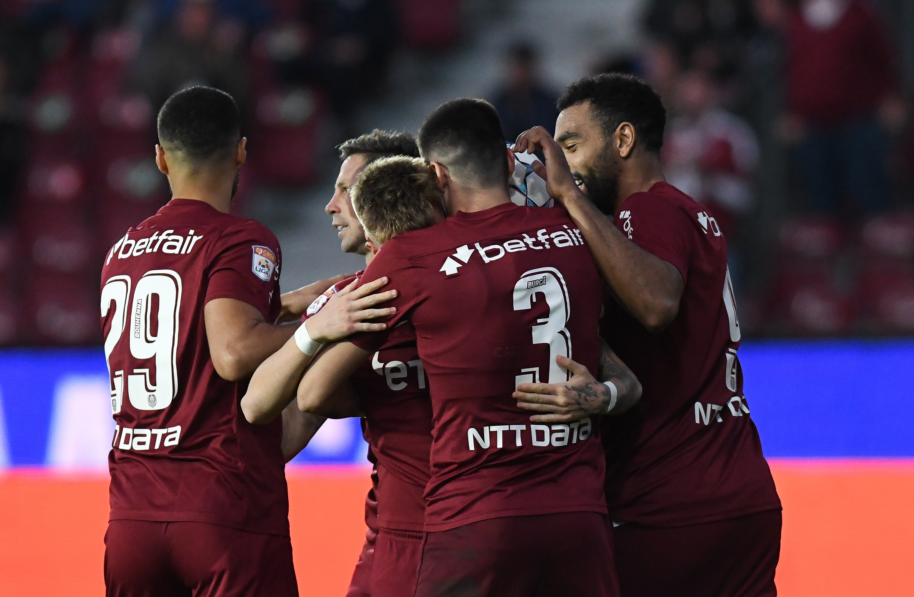 Jucătorul cu care CFR Cluj vrea să dea lovitura pe piața transferurilor: "L-au urmărit cluburi importante din Vest"