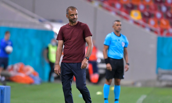 Dinu Todoran, în perioada în care era antrenor la FCSB / Foto: Sport Pictures