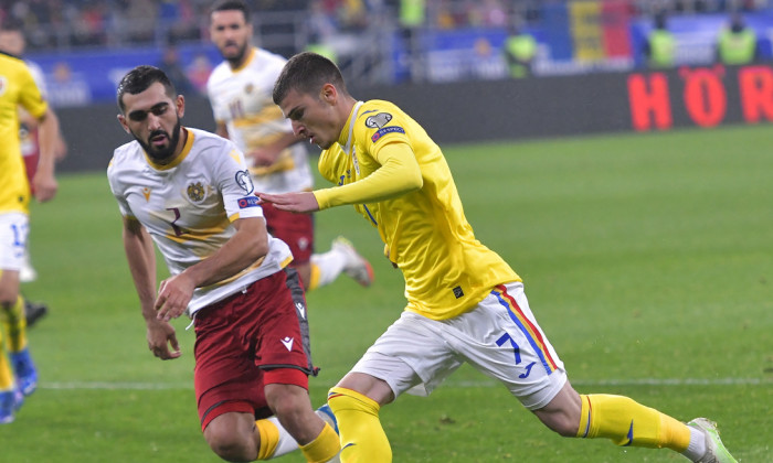 Valentin Mihăilă, în meciul România - Germania / Foto: Sport Pictures