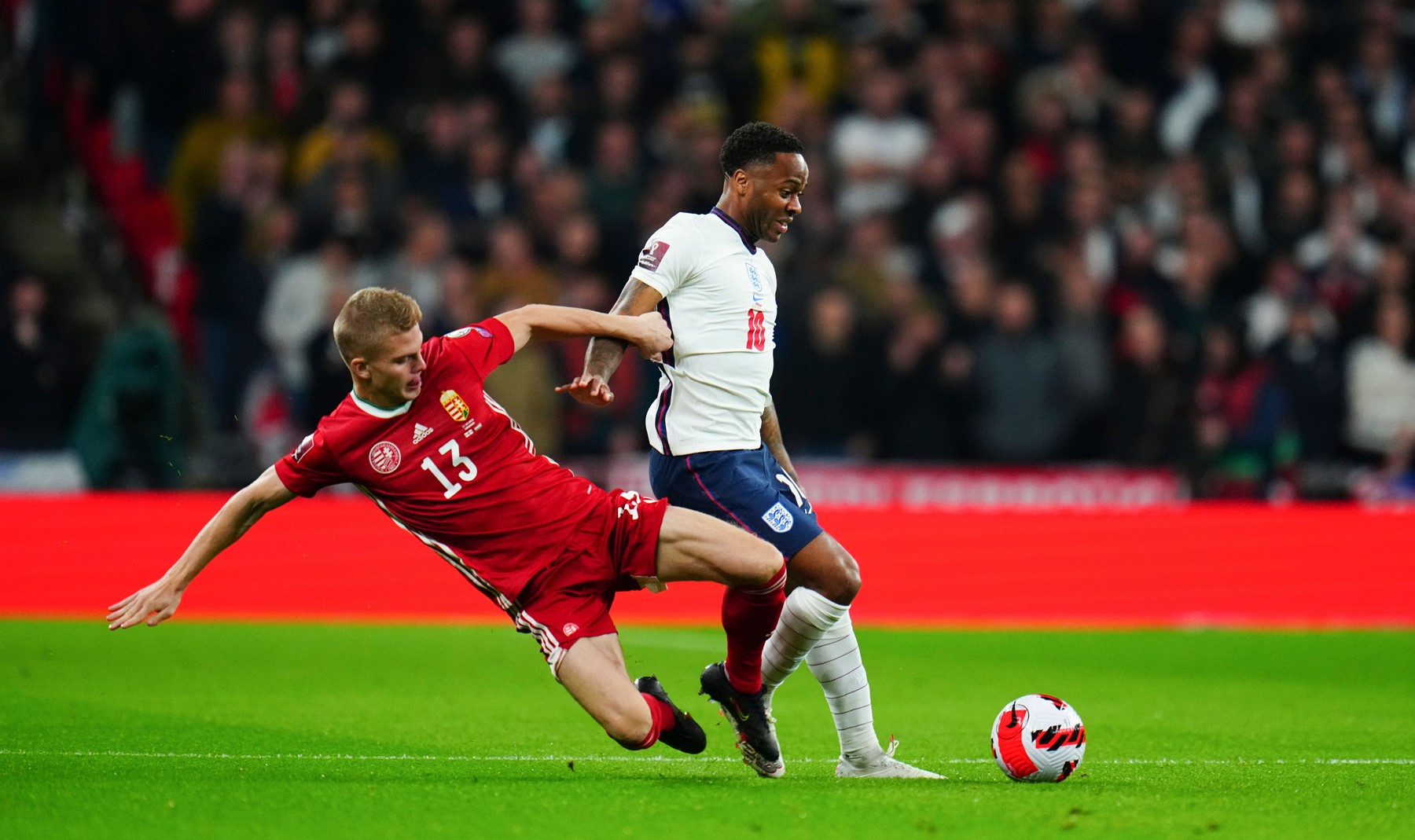 Preliminarii CM 2022 | Anglia - Ungaria 1-1, Portugalia - Luxemburg 3-0, Albania - Polonia 0-0, la Digi Sport. Programul complet