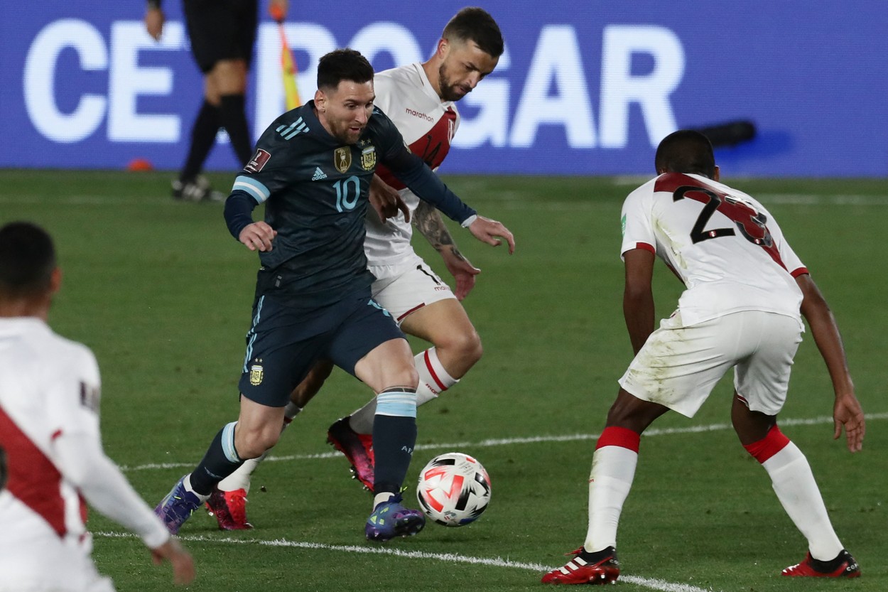 Messi, criticat de fani. “Nu mai căuta scuze” Argentinianul a dat vina pe vânt pentru meciul slab cu Peru