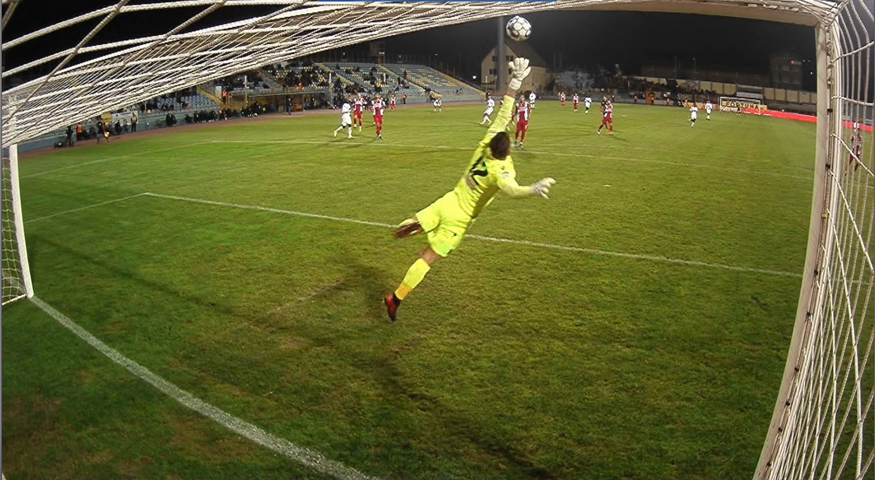 Gaz Metan Mediaș - Dinamo 2-0, ACUM, la Digi Sport 1. Ronaldo Deaconu, două super goluri în două minute