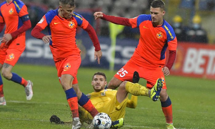 FOTBAL:FCSB-CS MIOVENI, LIGA 1 CASA PARIURILOR (16.10.2021)