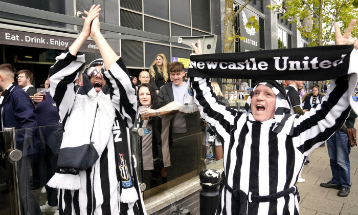 Newcastle United v Tottenham Hotspur - Premier League - St. James' Park