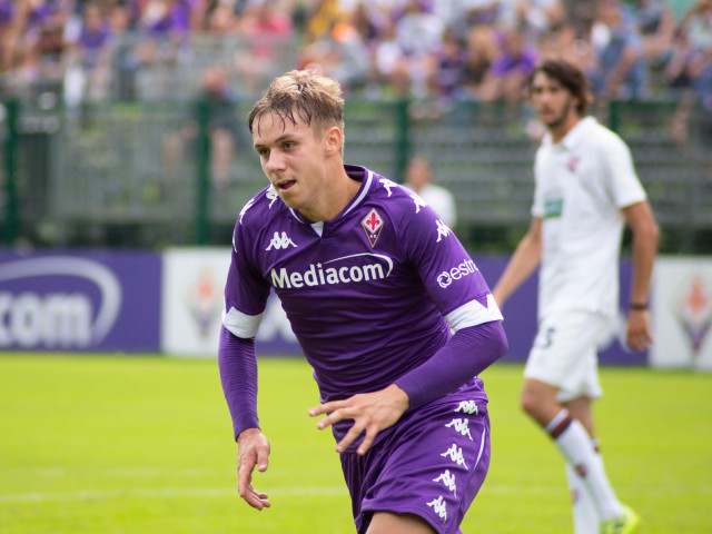 Sono fallite le trattative tra Farul e Fiorentina per Louis Munteanu?  Comunicato stampa italiano