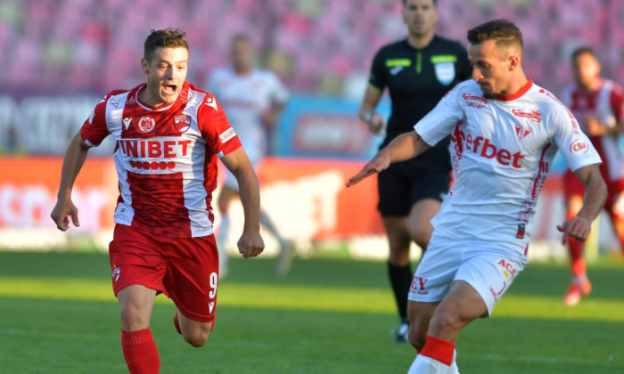 Gabi Torje, în meciul dintre Dinamo și UTA Arad / Foto : Sport Pictures