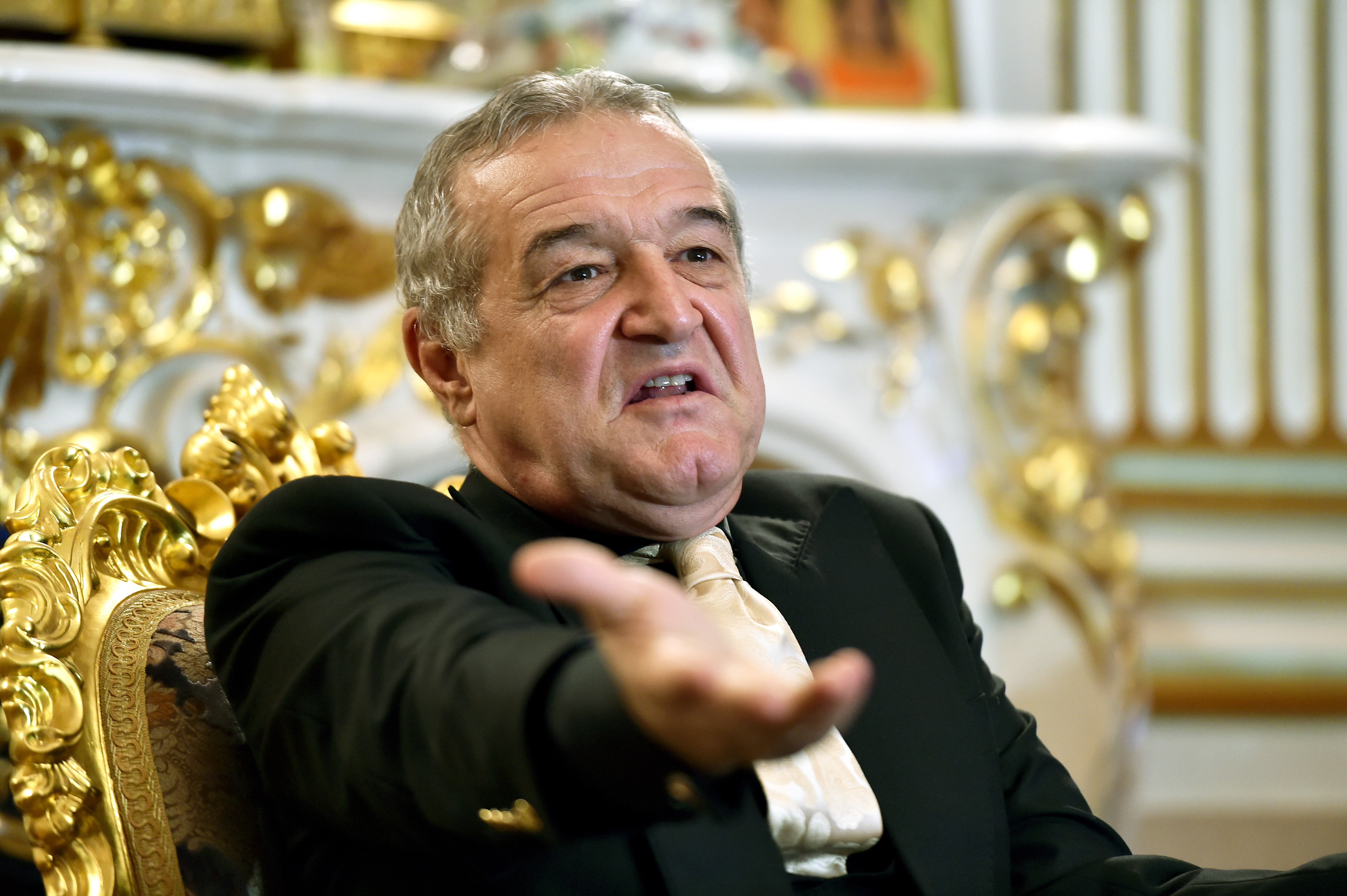 Gigi Becali nu vrea Rapidul în play-off: ”Cine nu joacă după reguli, nu primește cununa. M-ai înțeles?”