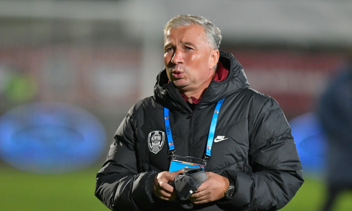 Dan Petrescu, antrenorul de la CFR Cluj / Foto: Sport Pictures