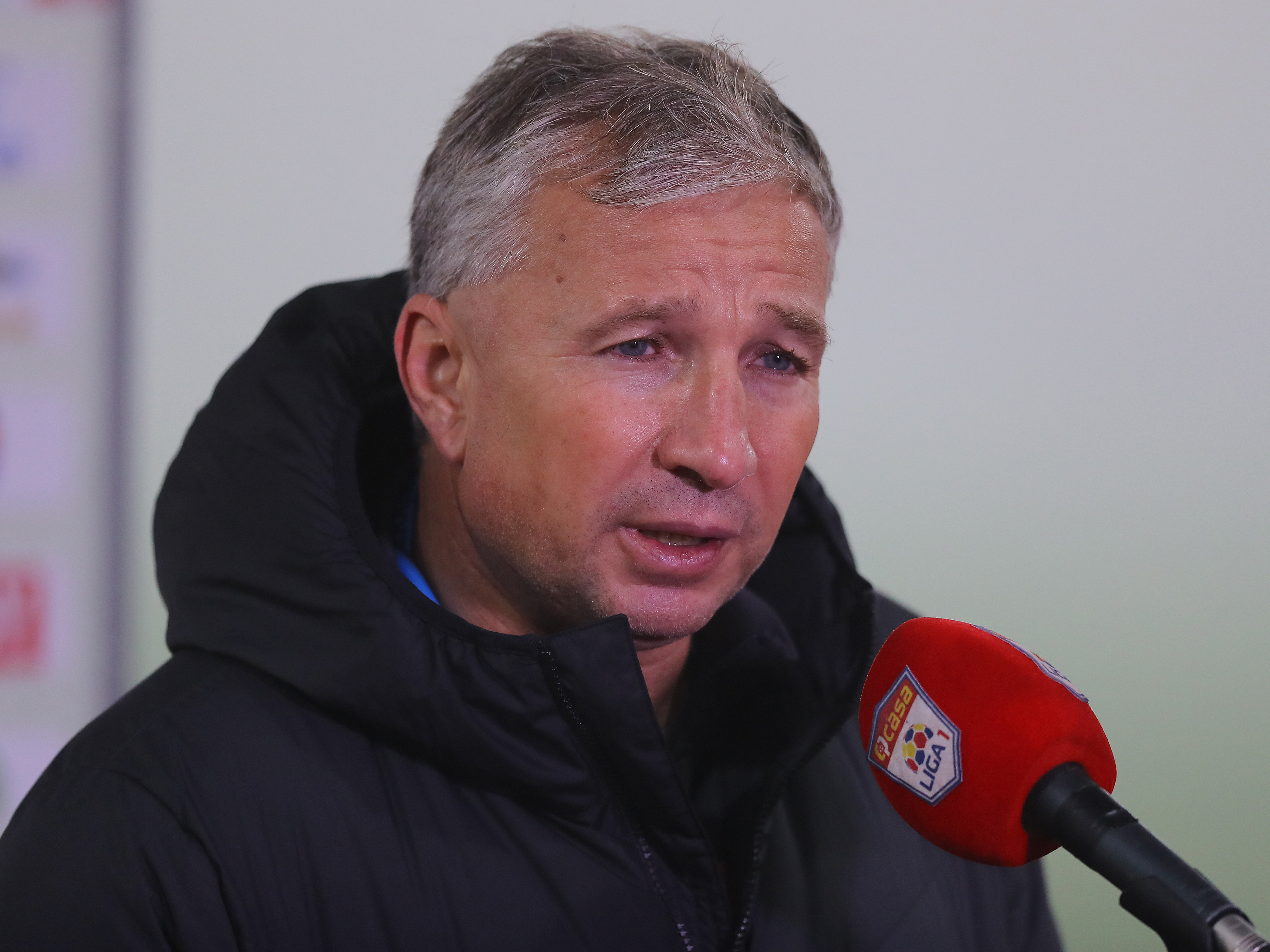 Dan Petrescu, impresionat de FCSB. “A făcut un campionat fantastic” Surpriza pregătită pentru atac