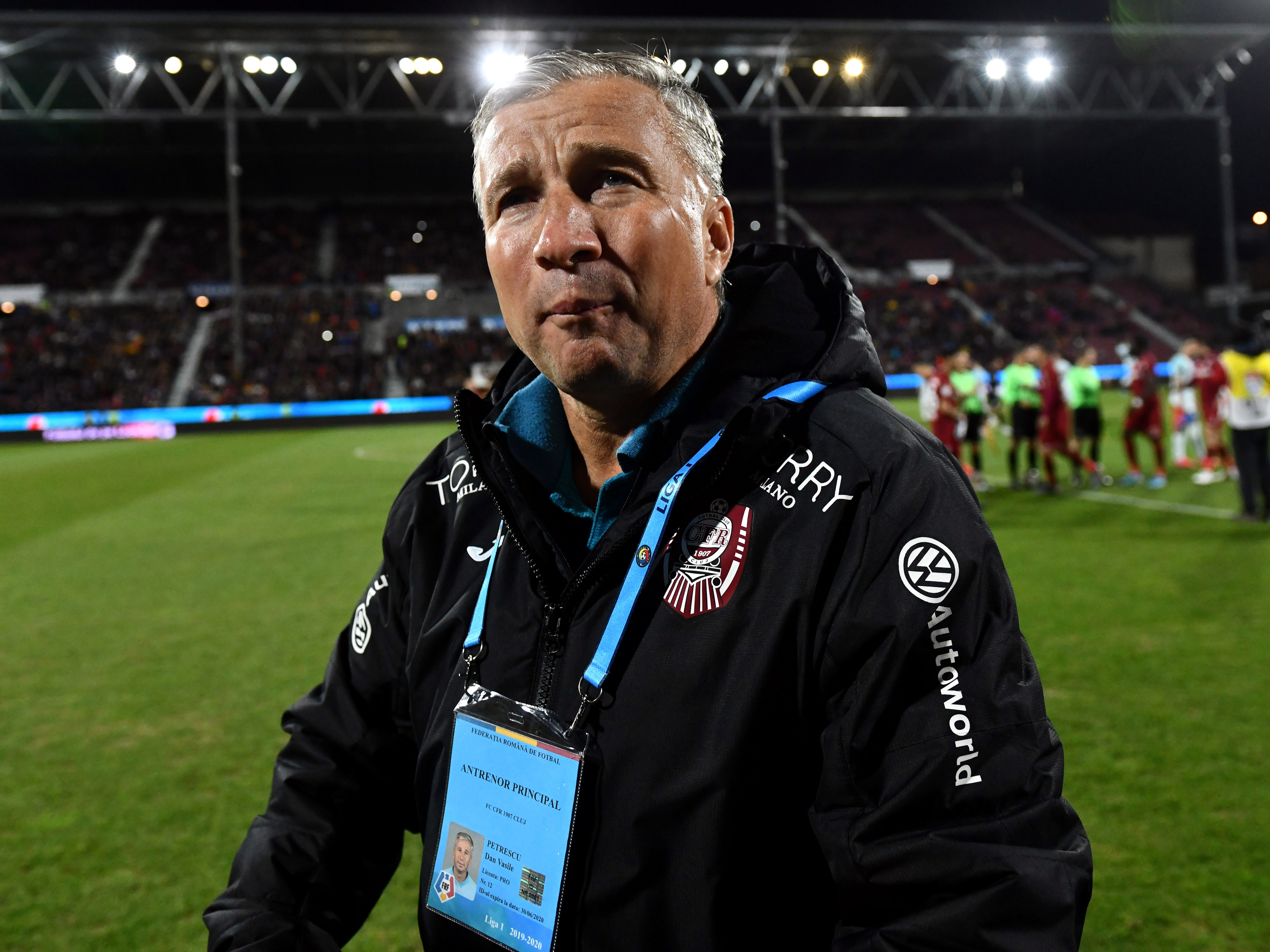 Reacția lui Dan Petrescu privind termenul-limită al ofertei de la FRF. “Mă țin de cuvânt”